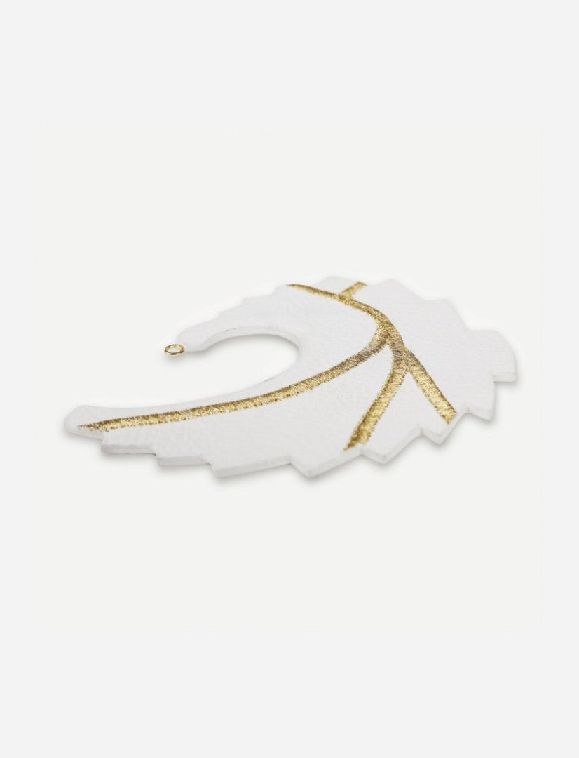 Alps Earcuff in Ivory